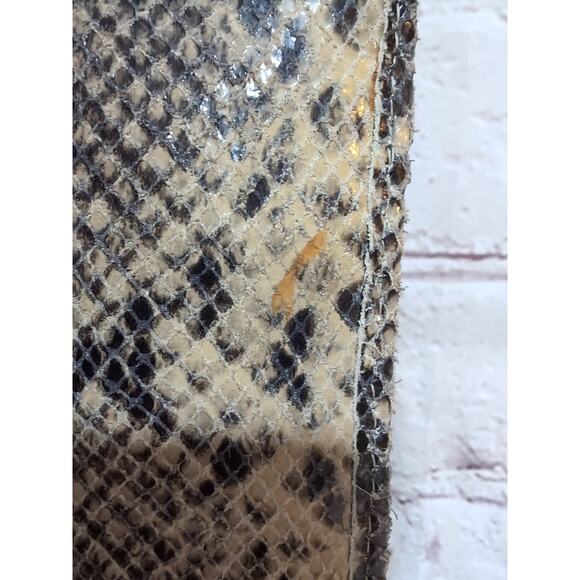 Michael Kors ipad Tablet Laptop Envelope clutch Snakeskin Print Black Tan 8 X 10 - Picture 9 of 11